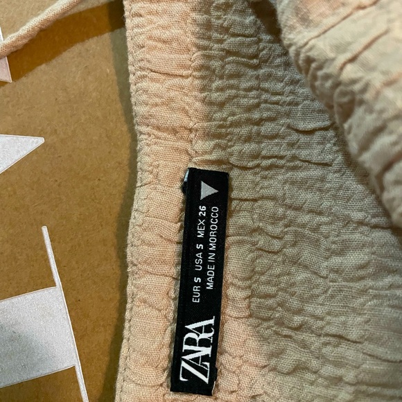 ZARA  Straight neck jumpsuit with thin straps. Ruffle detail at chest wide leg. - Picture 3 of 5